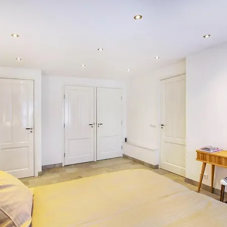 Casa de hóspedes Artis Plantage 4*